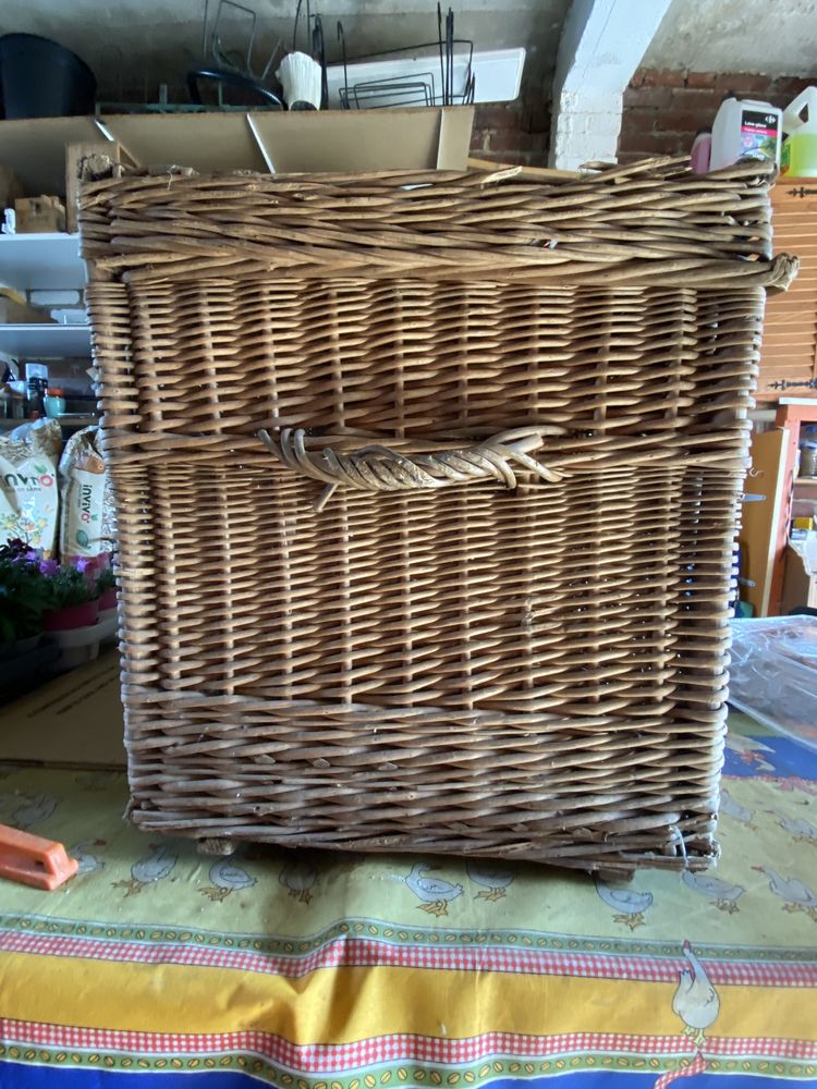PANIERE EN OSIER 20 Beauchamp (95)