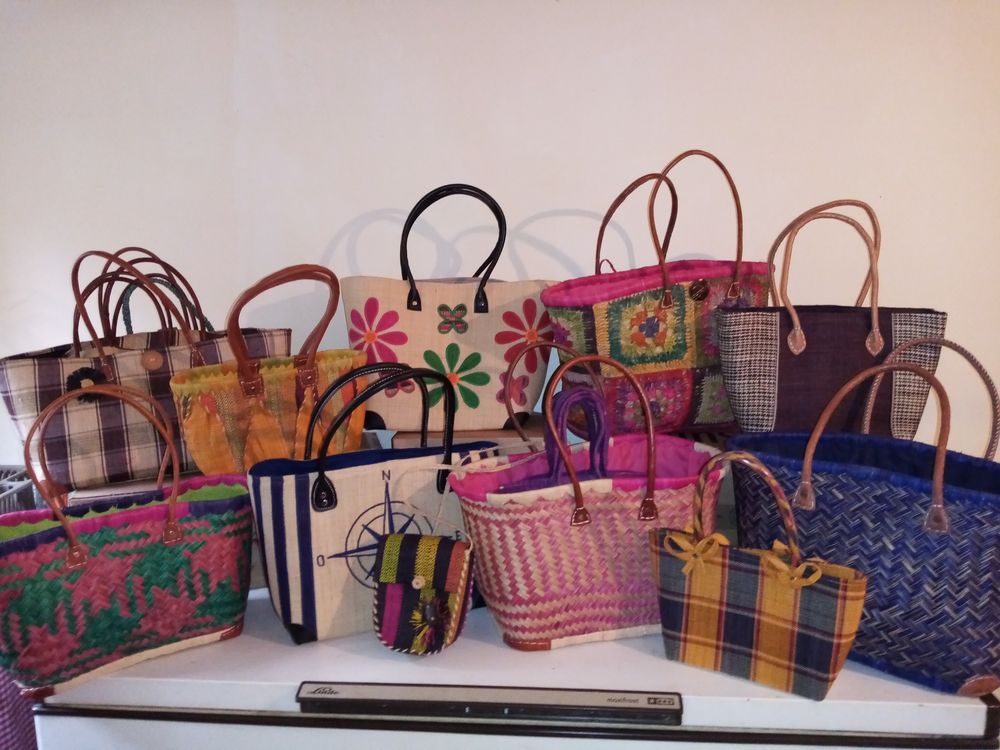 Paniers couleurs 10 Lamothe-Montravel (24)