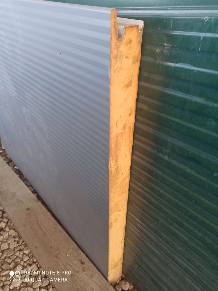 PANNEAUX Sandwichs ISOLANTS  ! 1000 �couviez (55)