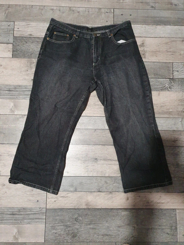 Pantacourt Jean noir ? 46 4 Aubvillers (80)