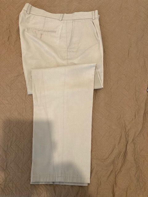 PANTALON BEIGE 5 Saint-Denis (97)