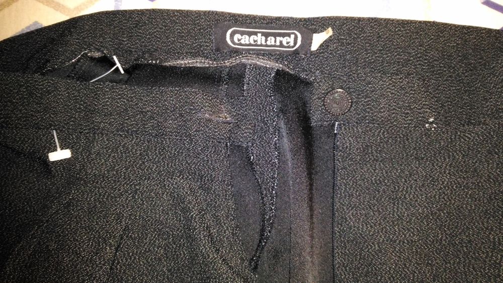 pantalon CACHAREL tissu noir anthracite sans motif extrêmeme 50 Savigny-sur-Orge (91)