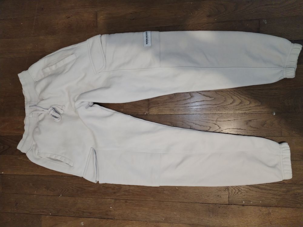 Pantalon cargo cr�me taille S 10 Brillon-en-Barrois (55)