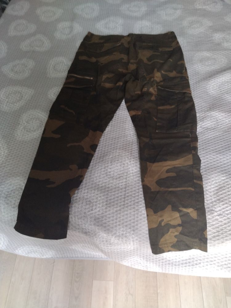 Pantalon cargo Zara 20 Boulogne-sur-Mer (62)