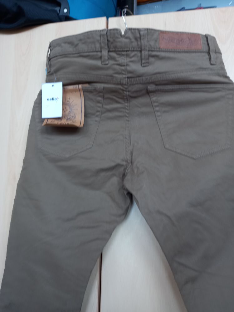 Pantalon Cielo 25 Paris 13 (75)