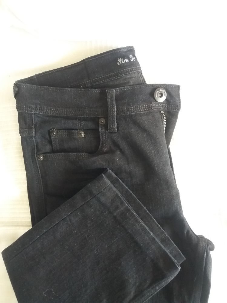 Pantalon denim noir F 38 8 Pr�failles (44)