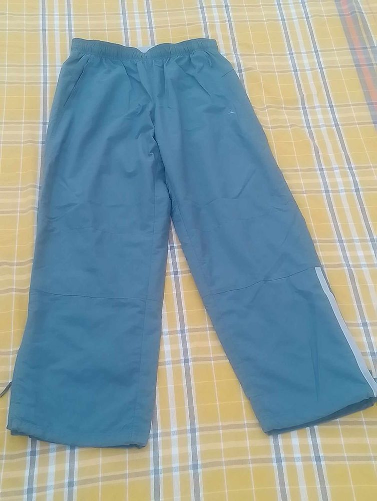 Pantalon D�tente en Taille M : Marque Domyos/Decathlon- Neuf 15 La Fert�-Alais (91)