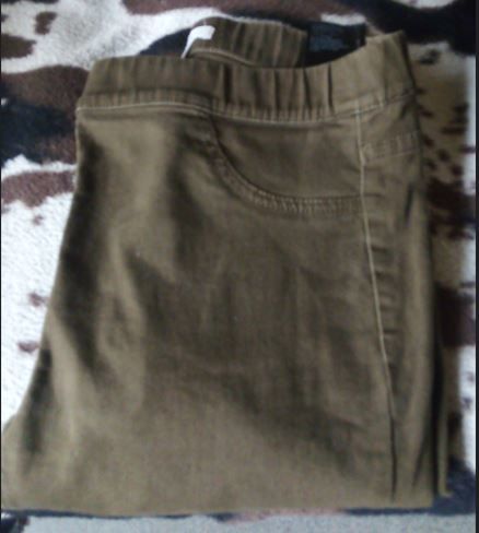 Pantalon femme H&M Kaki 5 Mondeville (14)