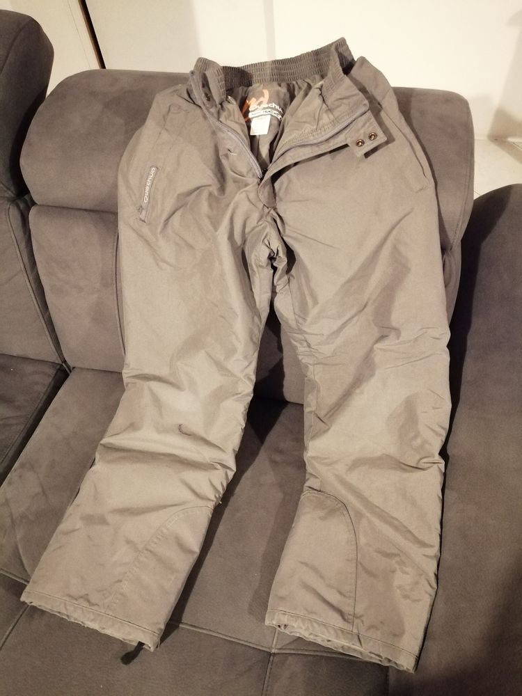 Pantalon de ski gris taille 12 ans gar�on. Bon �tat 20 Saint-Andr�-de-Sangonis (34)