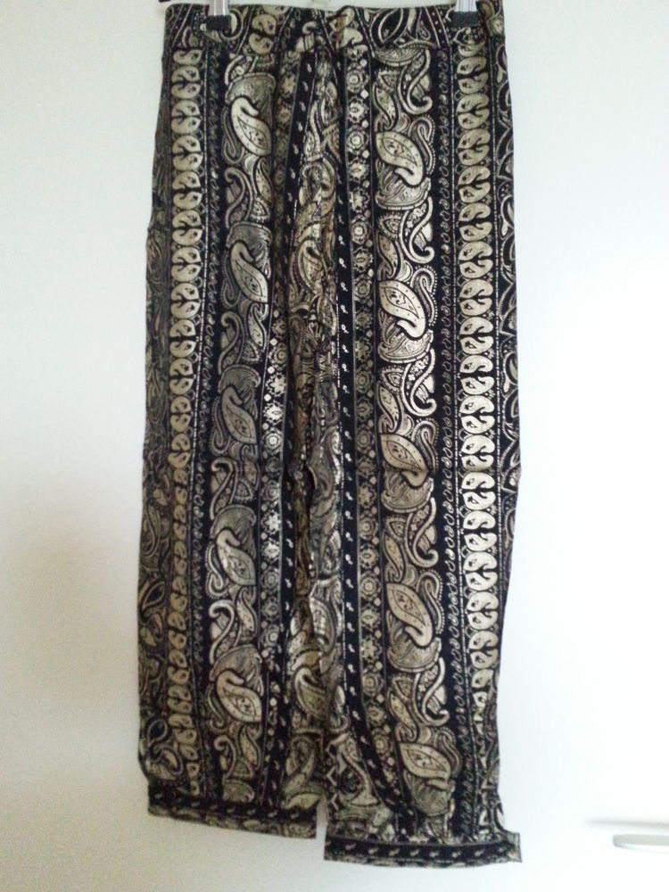 Pantalon et haut 0 �cully (69)