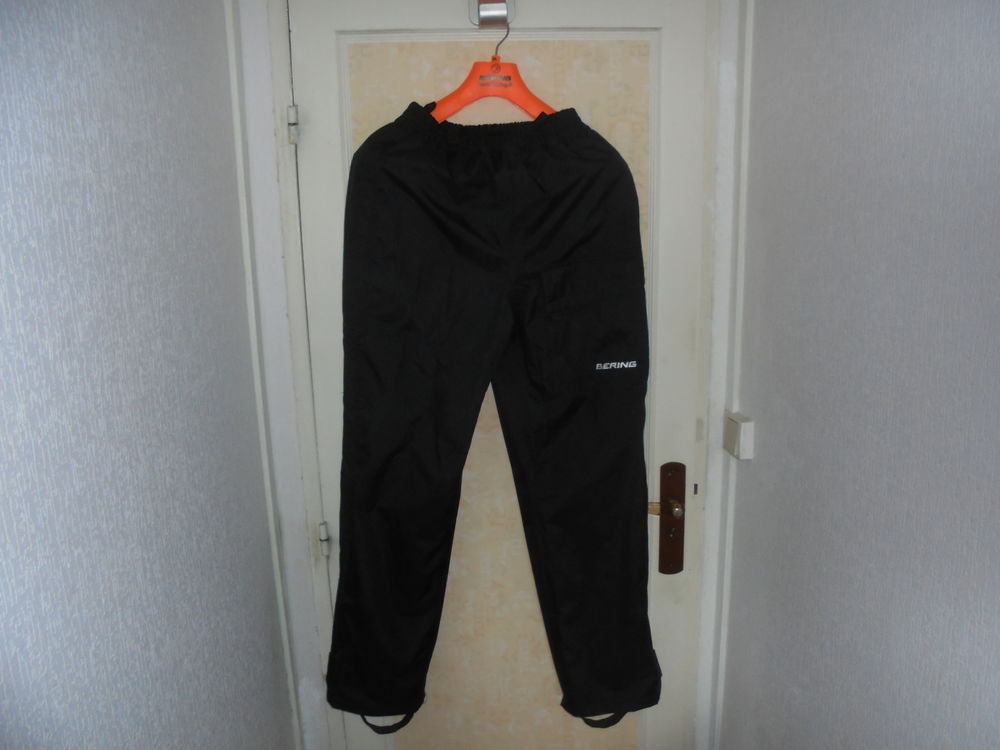 pantalon impermeable de moto femme taille S 15 Colombes (92)