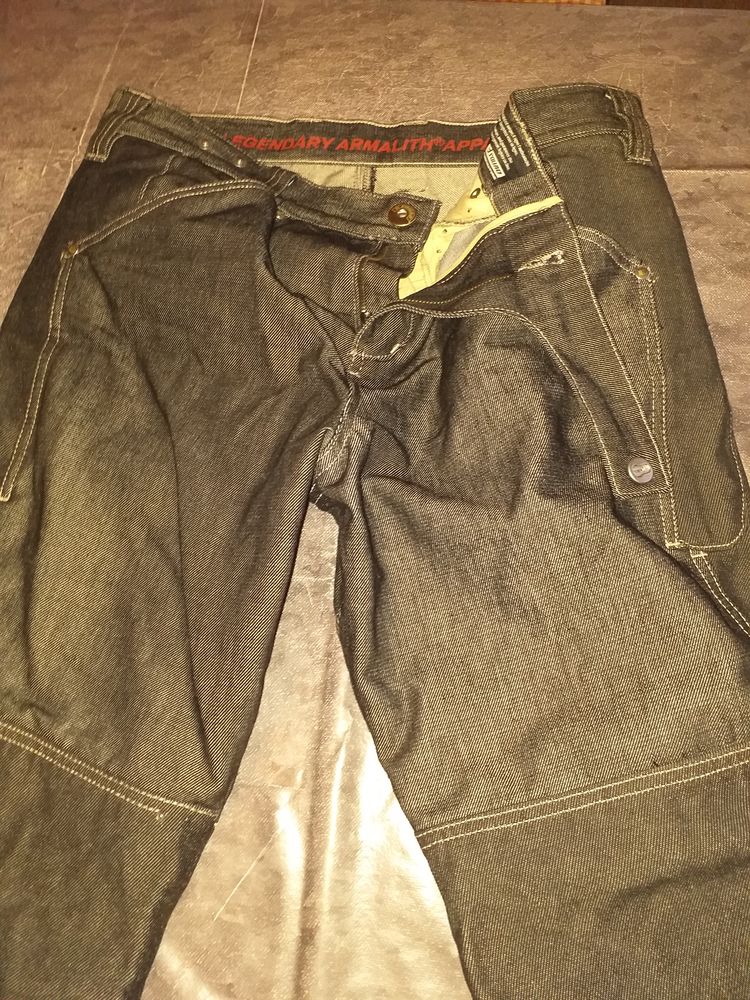 PANTALON  JEAN MOTO 40 La Renaudie (63)