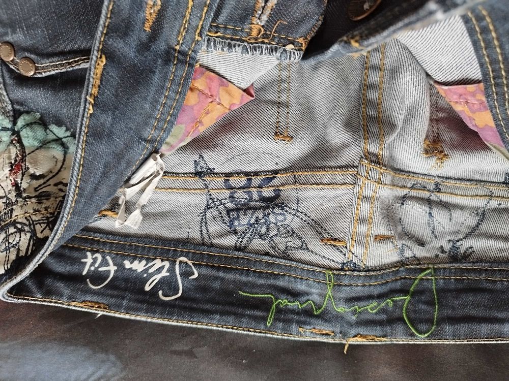 pantalon jean 10 Carpentras (84)