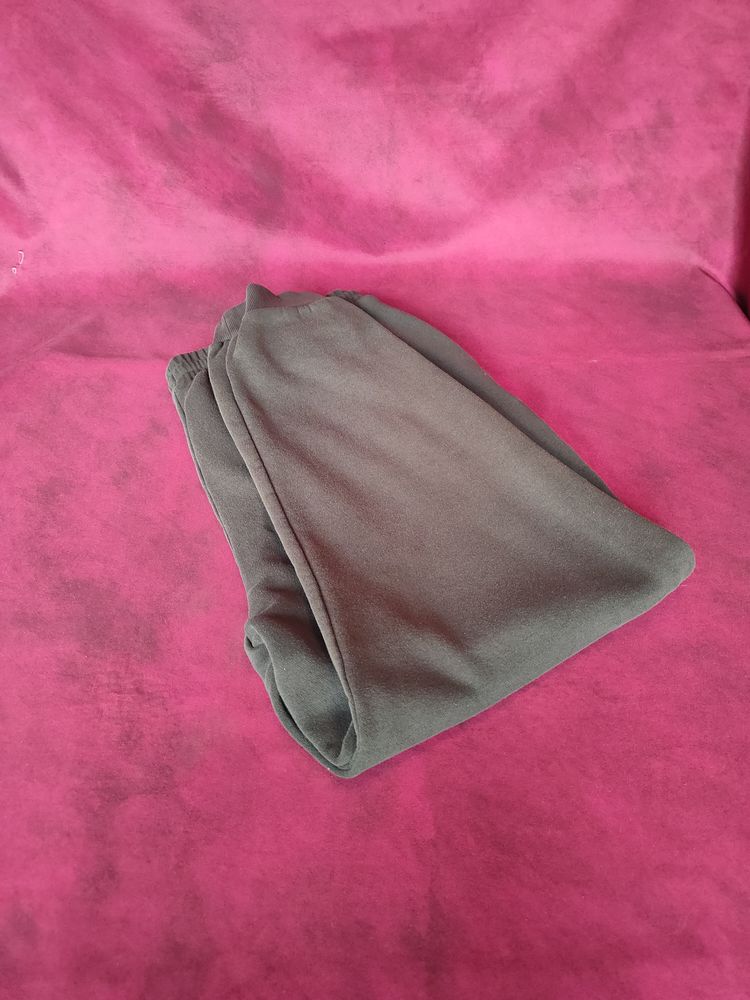 Pantalon de jogging marron taille XXL 10 Avermes (03)