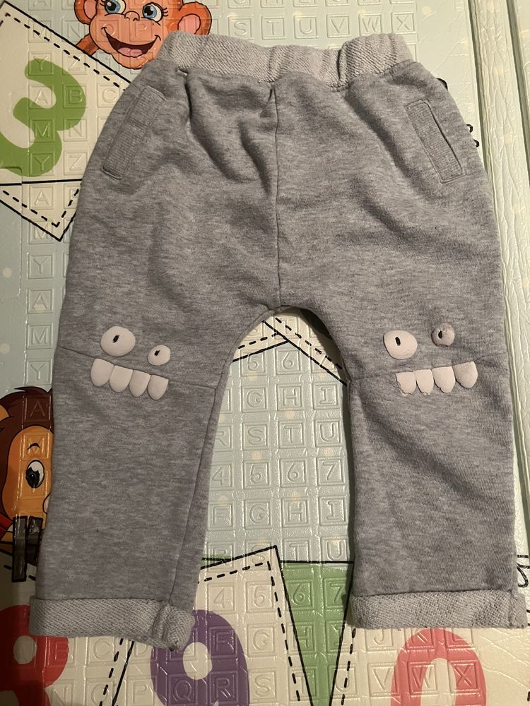 pantalon Kiabi taille 18 mois 4 Br�m�nil (54)