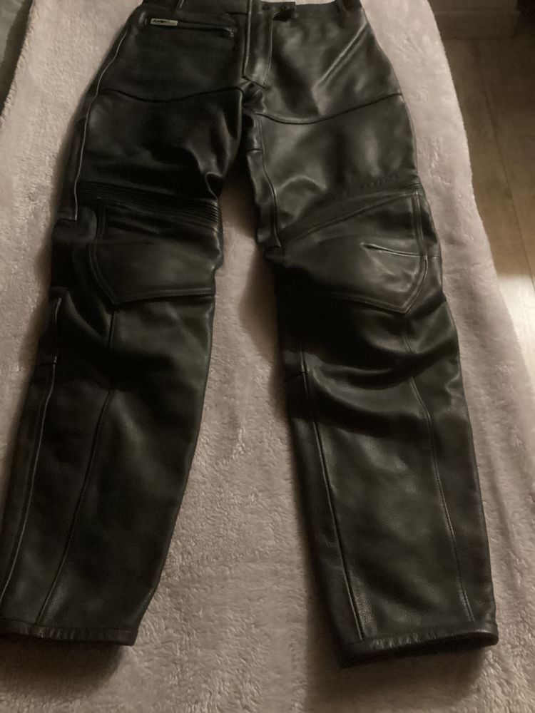 Pantalon moto femme taille 1 40 Merlevenez (56)