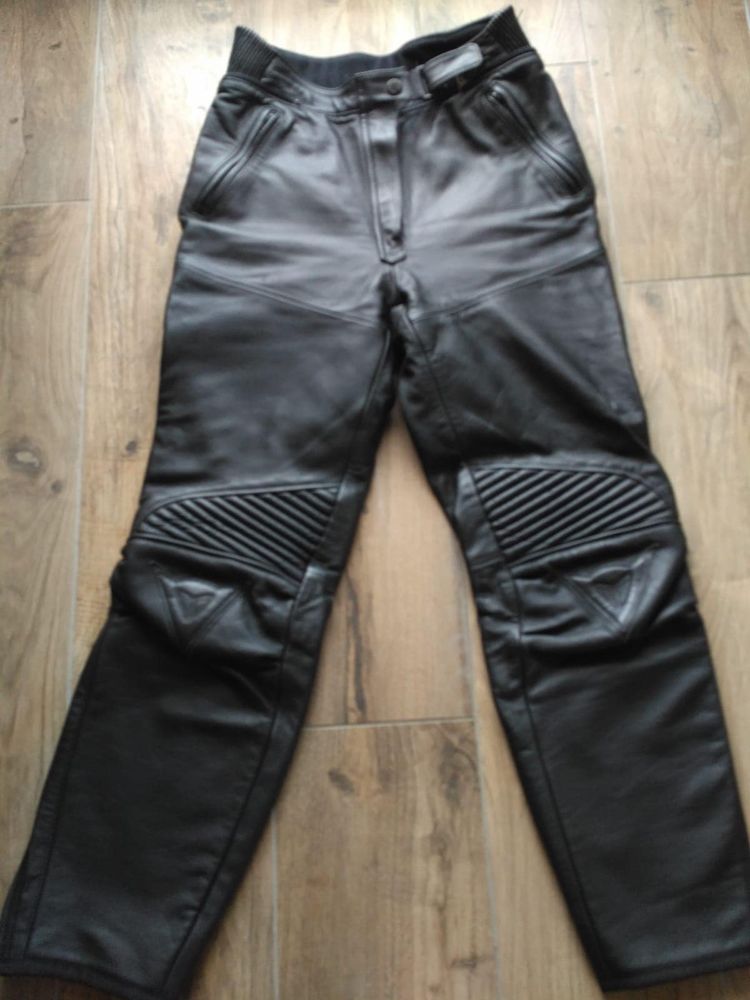 pantalon moto ..
0 Mo�tiers (73)