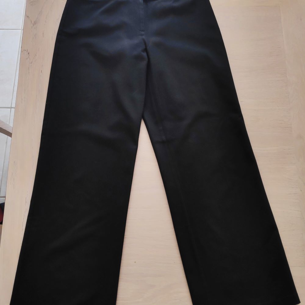 Pantalon noir confortable 5 Courtisols (51)