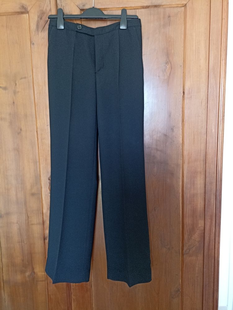 Pantalon noir neuf 5 Hyères (83)