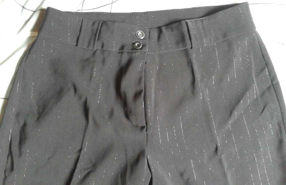 pantalon noir � rayures brillantes 4 Cramont (80)