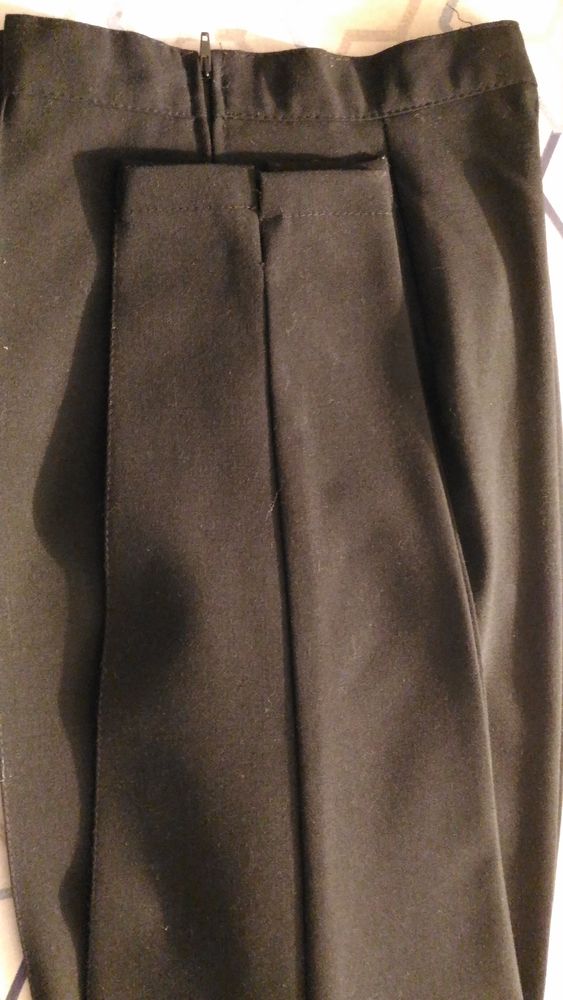 pantalon PREFACE Paris couleur noir  15 Savigny-sur-Orge (91)