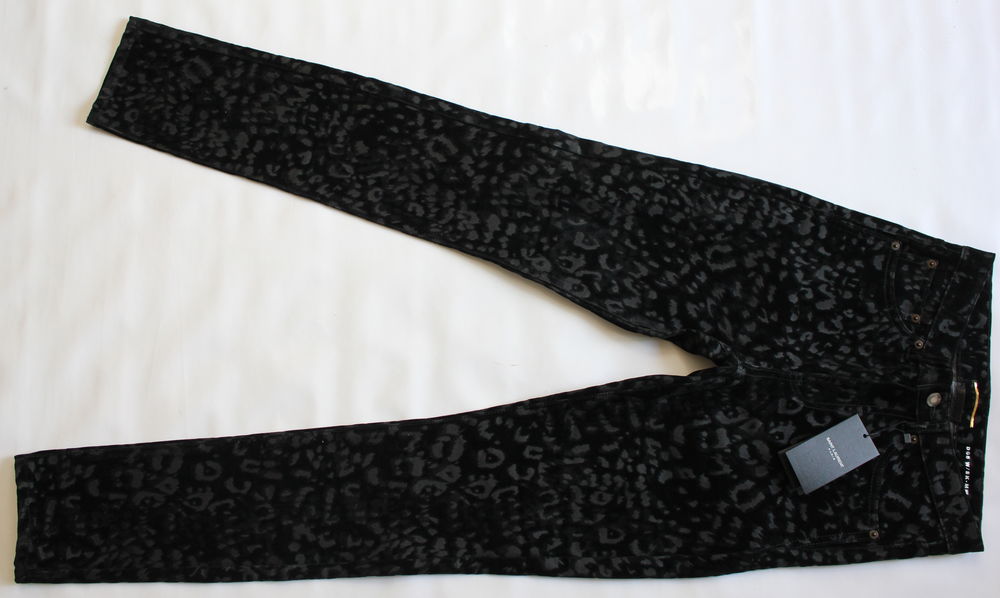 Pantalon print panth�re noire SAINT LAURENT 
T.25 FR - S 350 Issy-les-Moulineaux (92)