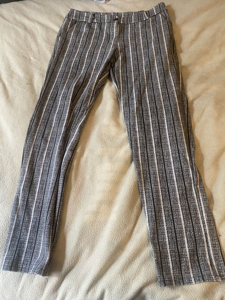 Pantalon ray�e 0 Marly-le-Roi (78)