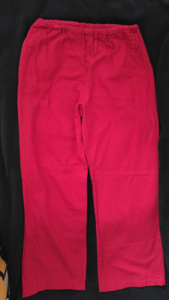 Pantalon rouge, taille élastique entre 40/42 4 Paris 13 (75)