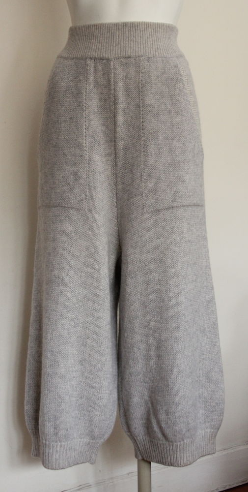 Pantalon sarouel cachemire LACOSTE T. 36/38 Fr 120 Issy-les-Moulineaux (92)