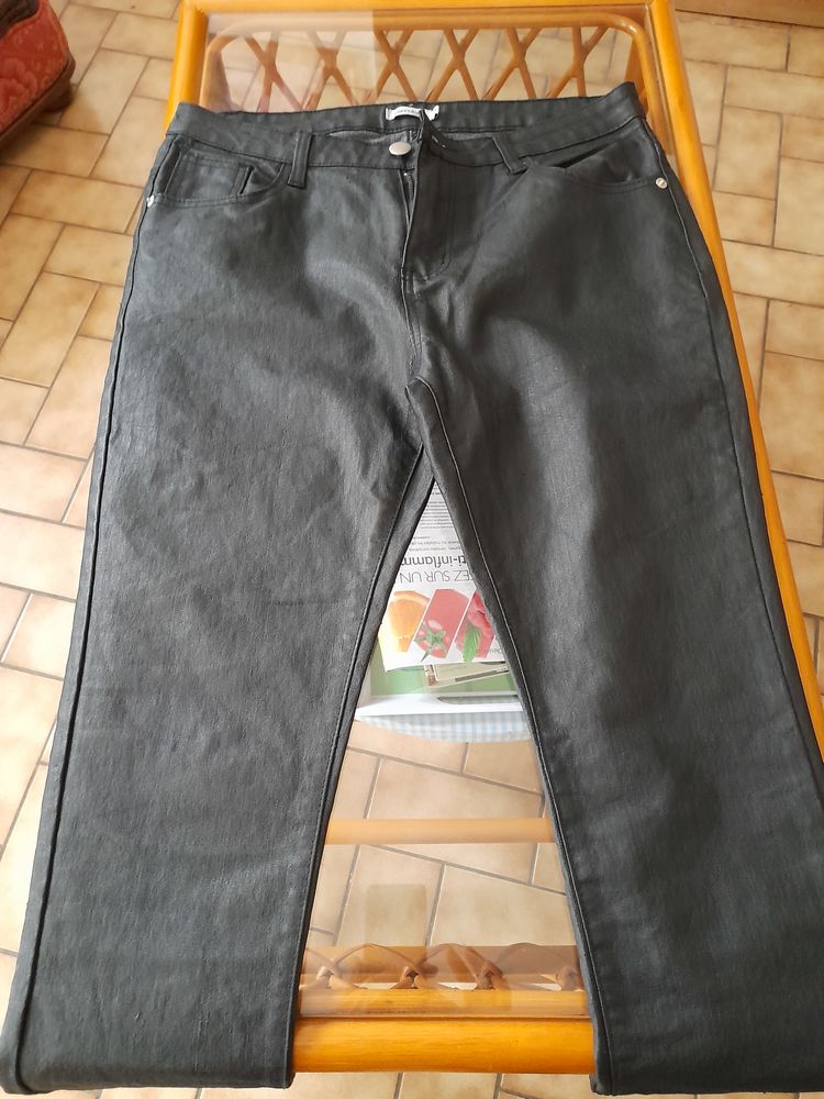 pantalon simili cuir 5 Moisdon-la-Rivi�re (44)