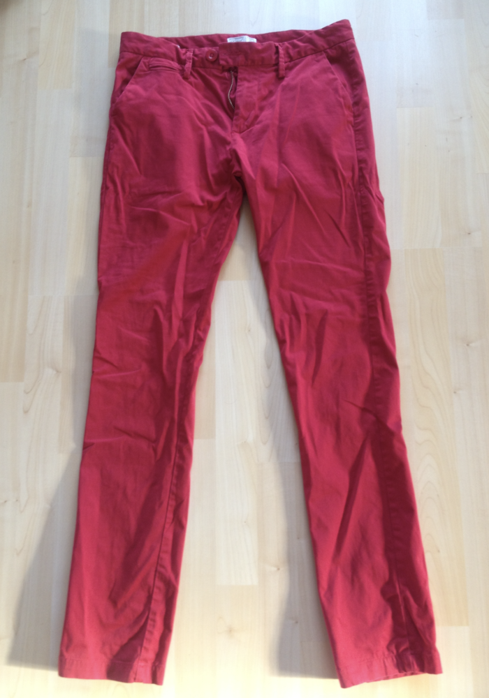 Pantalon slim couleur rouge marque Kaporal T 31 5 Dracy-le-Fort (71)