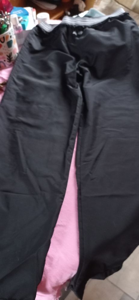 pantalon de sport pour femme 5 Pantin (93)