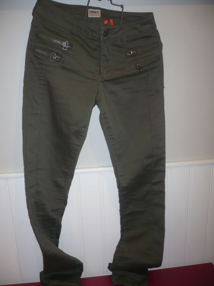 PANTALON TAILLE XS (34) 6 Le Versoud (38)