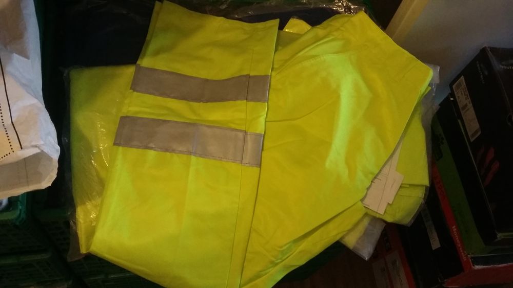 Pantalon de travail JAUNE taille 38 xs 10 Lens (62)