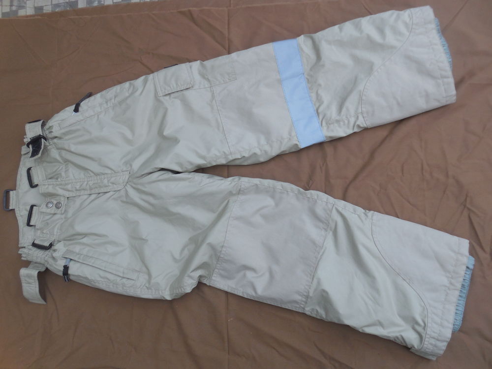 Pantalon ki wed'ze10 ans bande r�fl�chissante sur 1 jambe 18 Pontault-Combault (77)