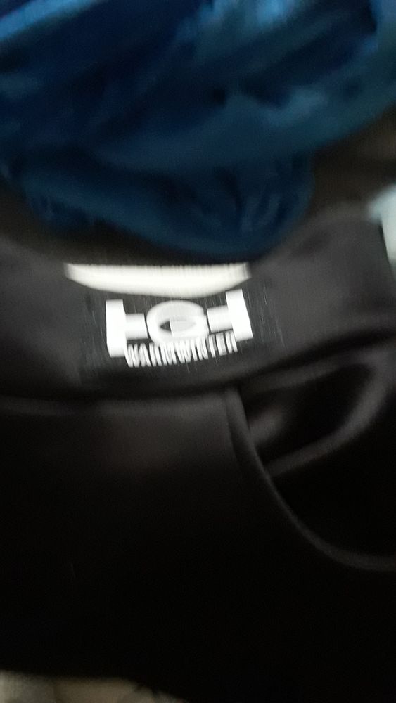 pantalon 20 Fr�jus (83)