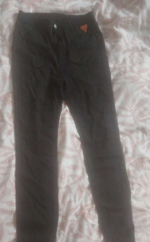 pantalon 25 Lorient (56)