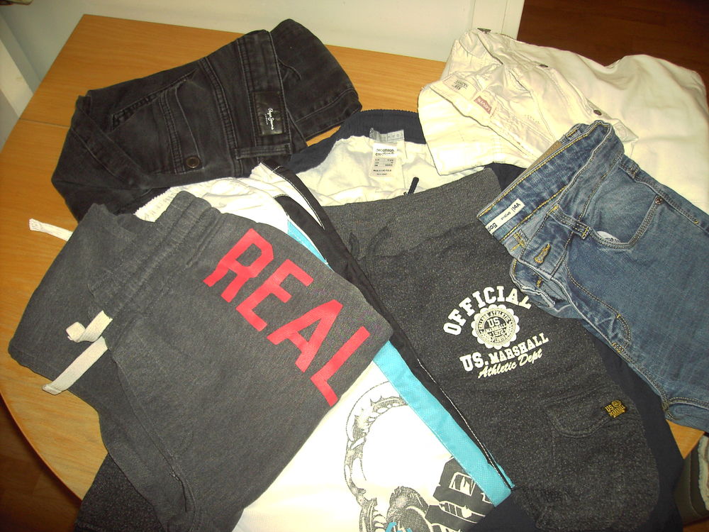 Pantalons Enfants 0 Clamart (92)