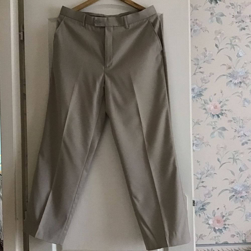 pantalons  homme 40 Saint-Quentin-la-Poterie (30)