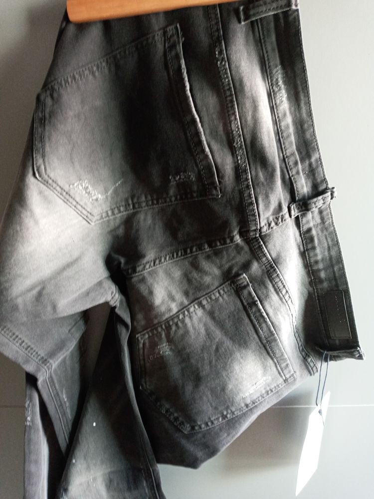 pantalons jeans cousus mains pour hommes  toutes les tailles 40 La R�union (97)