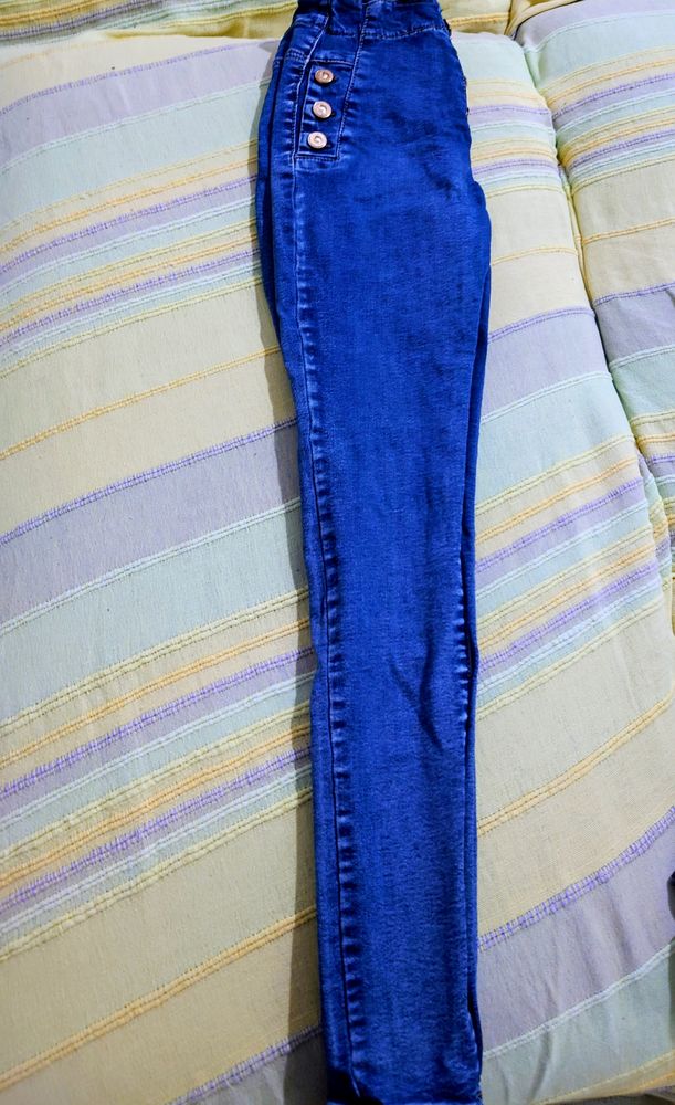 Pantalons taille haute neufs 15 Les Abymes (97)