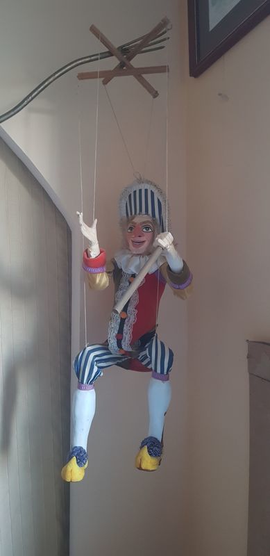 Pantin marionnette � fils et croix d'atelle 0 Mussy-sur-Seine (10)