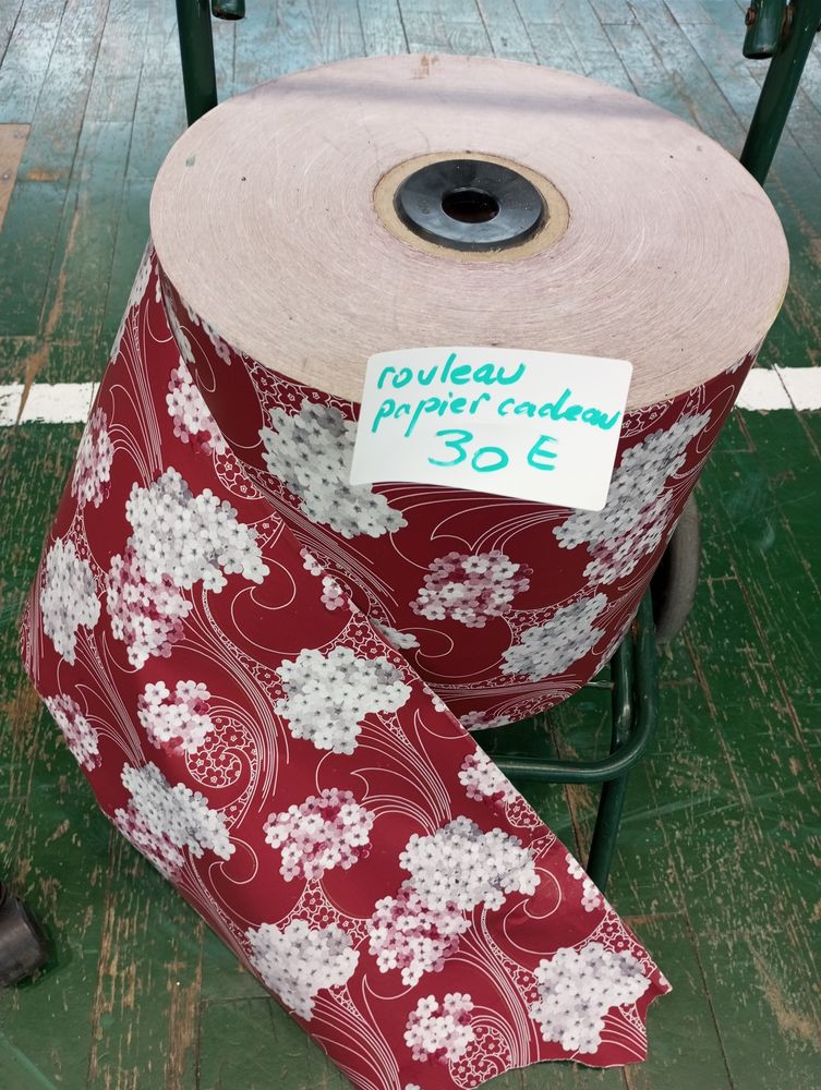 Papier cadeau 30 P�tres (27)