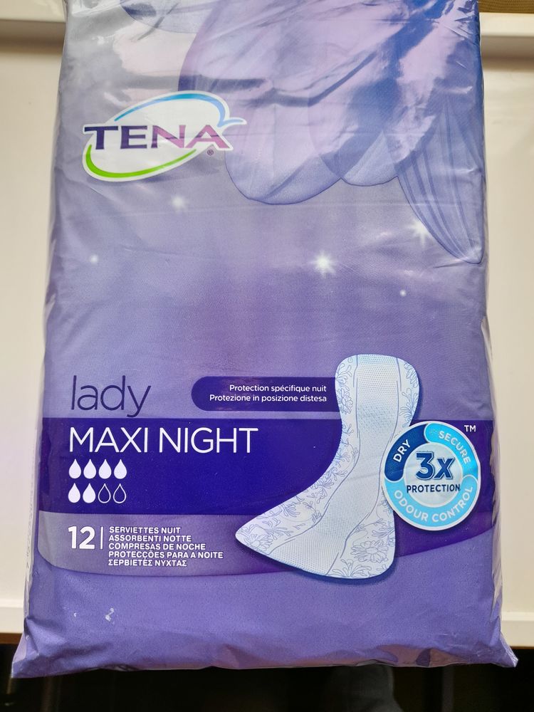 Paquets de 12 serviettes nuit TENA 0 Montigny-le-Bretonneux (78)