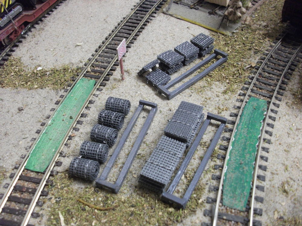 1 LOT DE PAQUETS DE TREILLIS + RLX + SUPPORT EN N 12 H�nin-Beaumont (62)