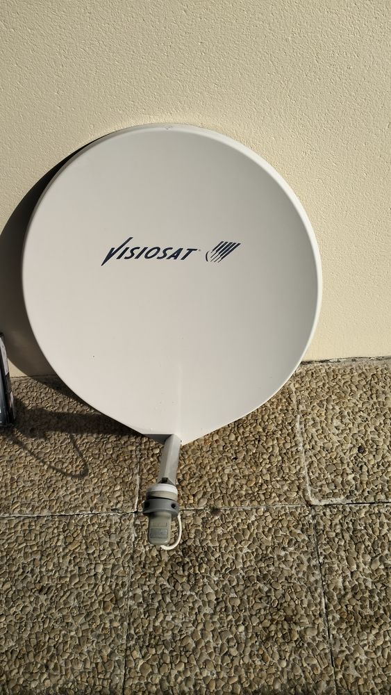 Parabole satellite 1 Nantes (44)