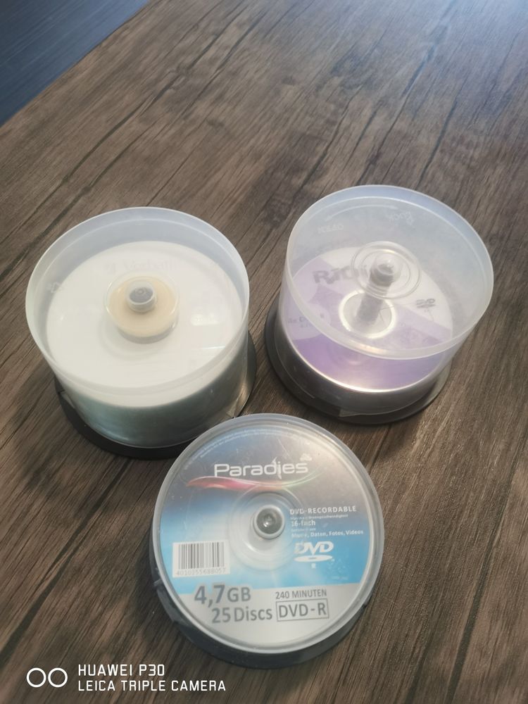 Paradies/Ridisc 65 DVD 4,7 GB   19 CD-R 700 MB 20 Colombes (92)