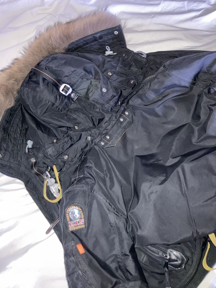 Parajumpers en tr�s bon �tat taille S en fourrure de lapin 650 Argenteuil (95)