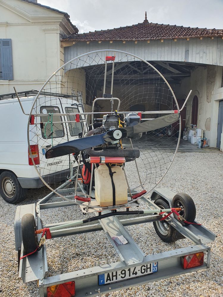 paramoteur d�collage en chariot ou � pied 4200 Saint-Christoly-de-Blaye (33)