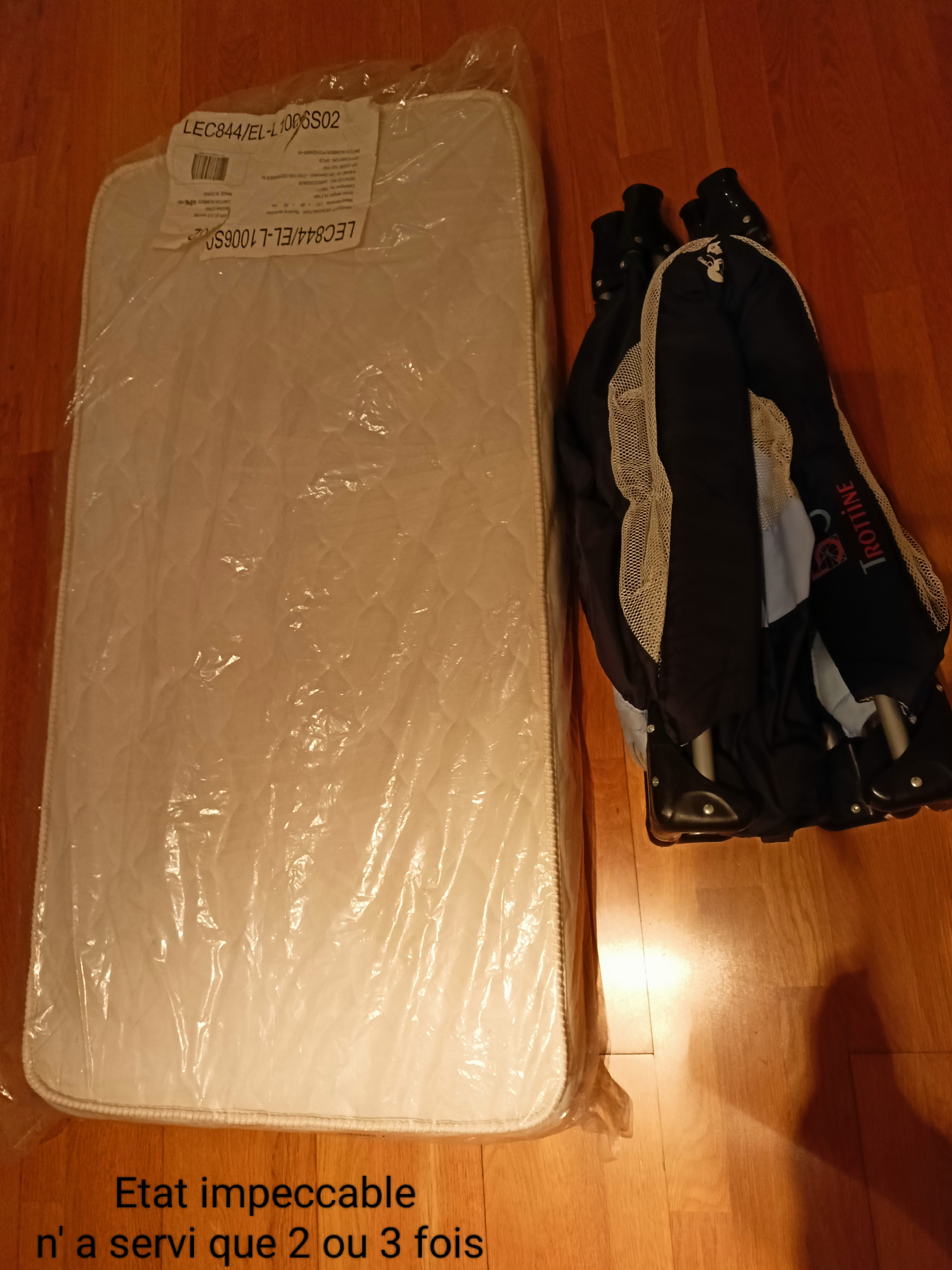 lit parapluie b�b� 15 Saint-Martin (32)